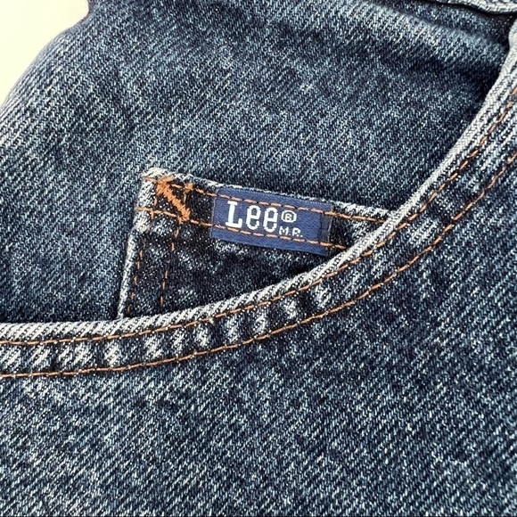 Lee Women's Cut Off Frayed Hem Denim, Jean Shorts Size 16 - Picture 6 of 6